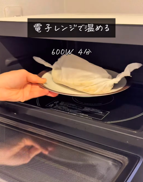 クッキングシートで包んでレンチン？　焼きそばの仕上がりに「想像以上」「最高すぎ」