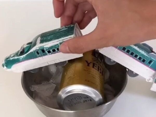 ビールを冷やし忘れたら『プラレール』の出番　スイッチオンで…　「キンキン」