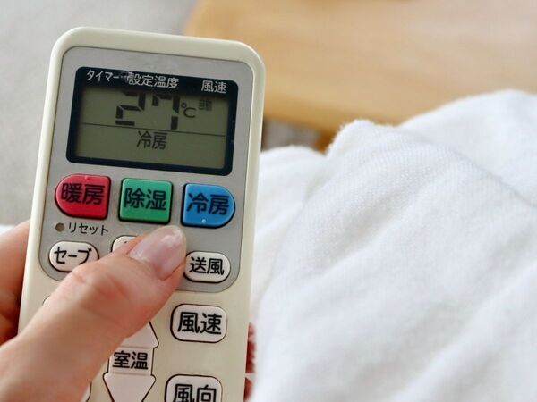 つけっぱなし？こまめに切る？　エアコン節電の正解に「盲点だった」「見直します」