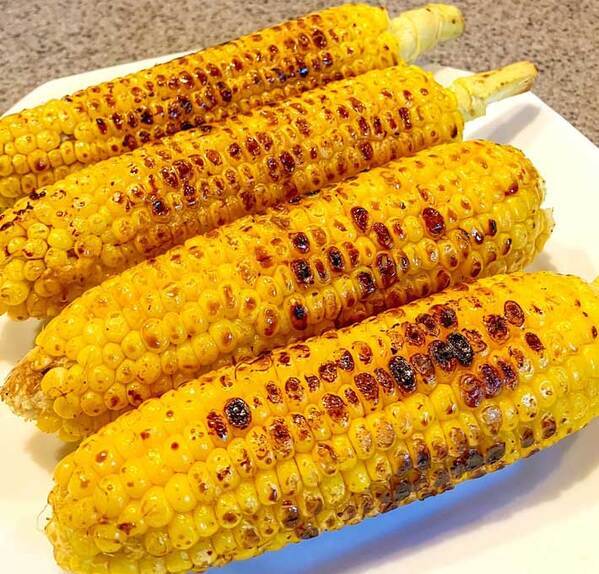 焼きトウモロコシの『おいしい食べ方』　農家が教える方法に「真似する」「想像したらヨダレが…」