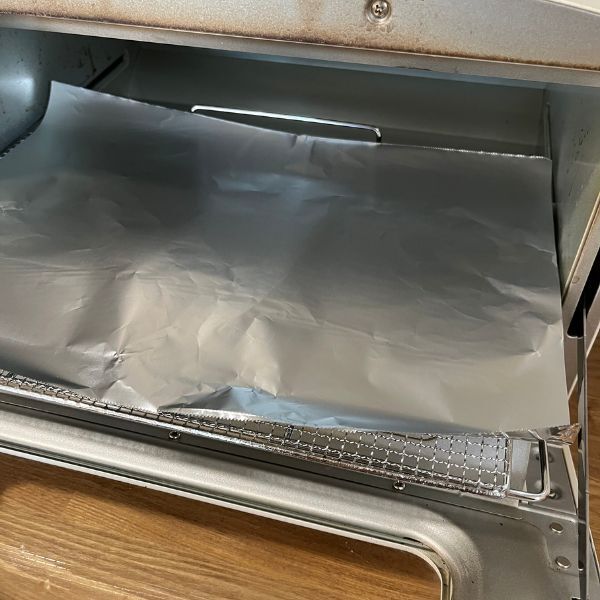 食パンを焼く時の『向き』が決め手？　焼きむらを防ぐ裏技に「早く知りたかった」