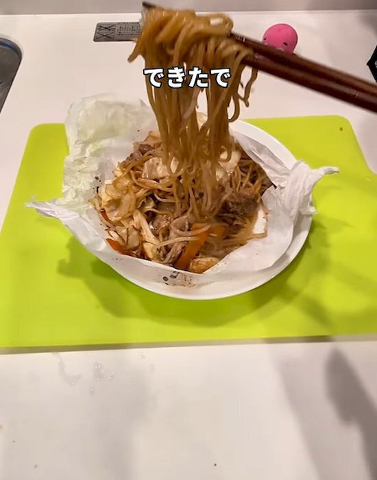 冷凍うどんの電子レンジ調理時間が長いなら？　1分に短縮する意外な方法がすごい！