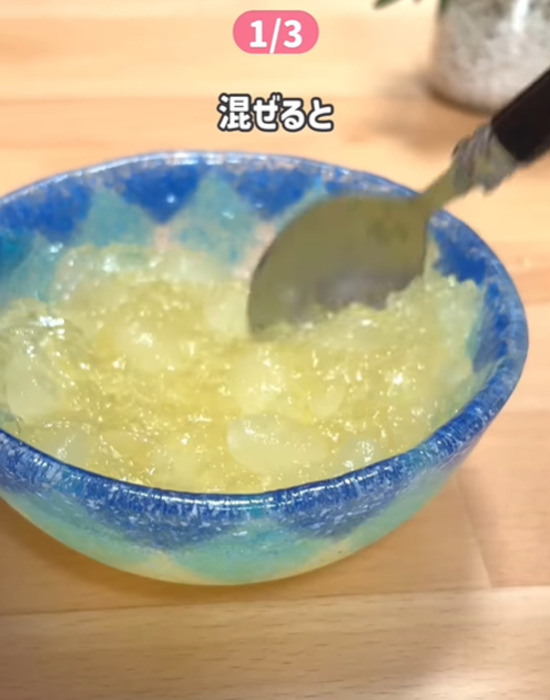 ジュースとゼラチンを混ぜて…　仕上げに入れた『氷菓』に「夏の定番になる」「真似したい」