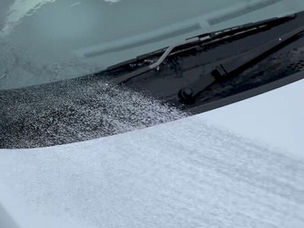 「晴れた日に洗車してた」　雨の日こそやるべき理由に「目からウロコ」「今度やる」