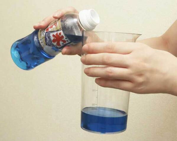 かき氷シロップと水を混ぜたら…　作ったものに「その手があったか」「天才だ」