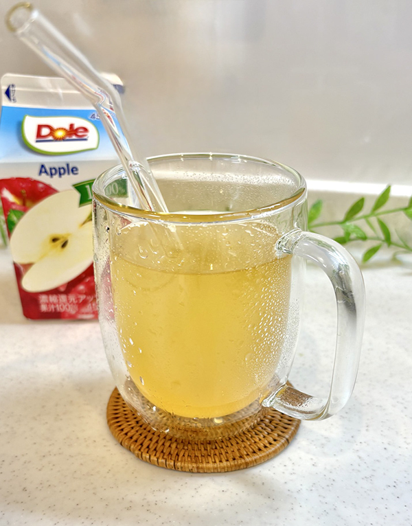 パイナップルの『あの部分』を煮ると？　完成したモノに「天才現る」「捨てなきゃよかったー！」