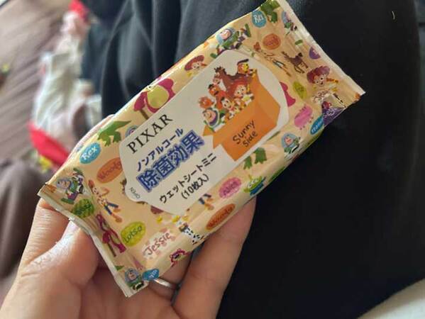 母親にしつこくお願いする1歳息子　その後、『勘違い』に気付いて…？「泣き笑いした」