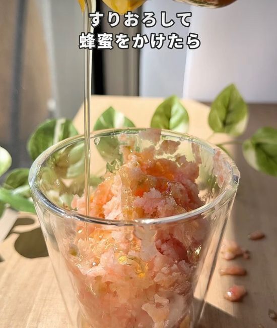 冷凍したミニトマトを皮むきすると？　簡単マリネに「夏にぴったり」「絶対やる」