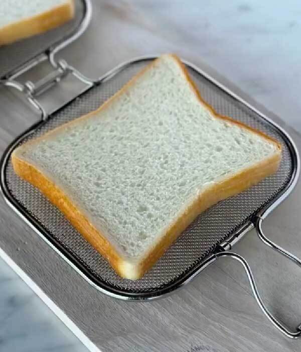 食パンにのせたのは…？　企業オススメの『ホットサンド』がこちら