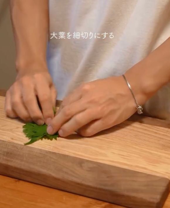 いつものそうめんが大変身！　リピート確定の『悶絶めんたいシラスおろしそうめん』