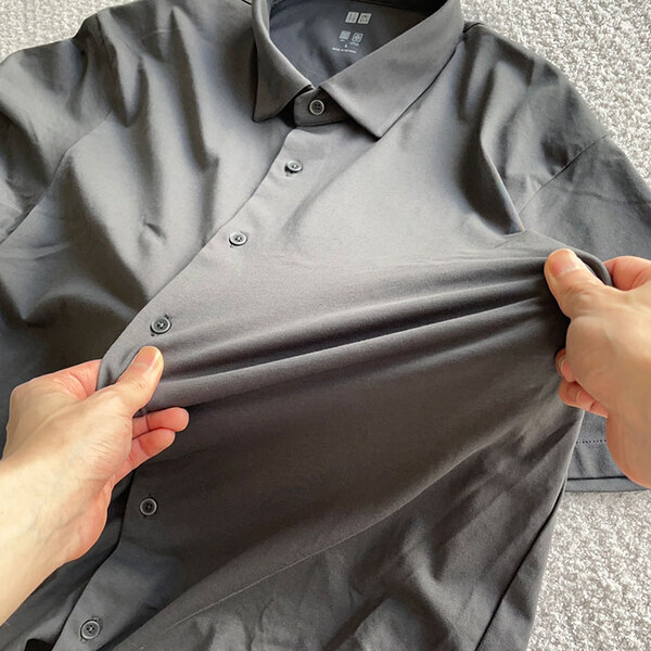 暑い日でも涼しい！　ユニクロの『快適シャツ』に「すぐに2枚目を買った」「ヘビロテ中です」