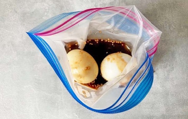 こんな組み合わせアリ！？　ゆで卵に入れたのは味ぽんと…