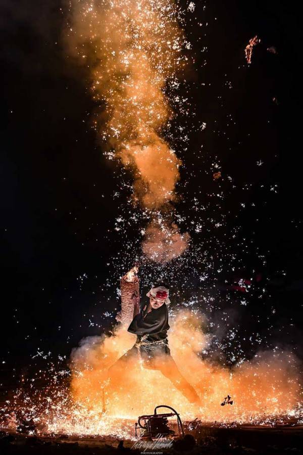 「素晴らしい」「最高です！」　花火の『芸術的な１枚』に、感動の声が相次ぐ