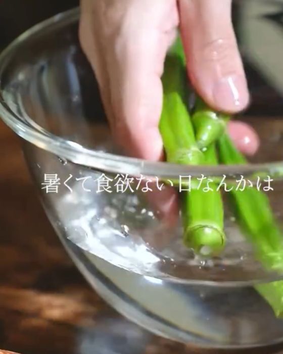 食欲がない日のそうめん　梅干しとオクラを加えると「これなら食べられる」「簡単すぎる」
