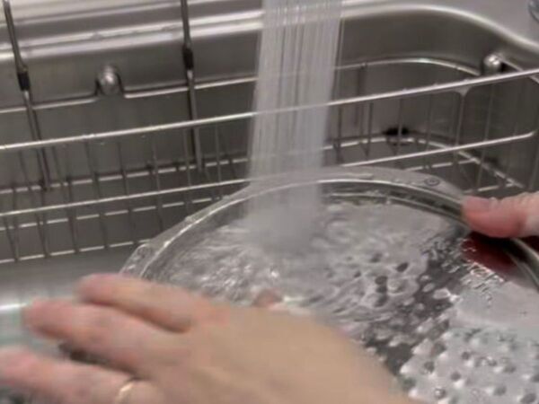 日常の7つの習慣がゴキブリを呼ぶ？　意外な原因に「全部やってた」「怖い」