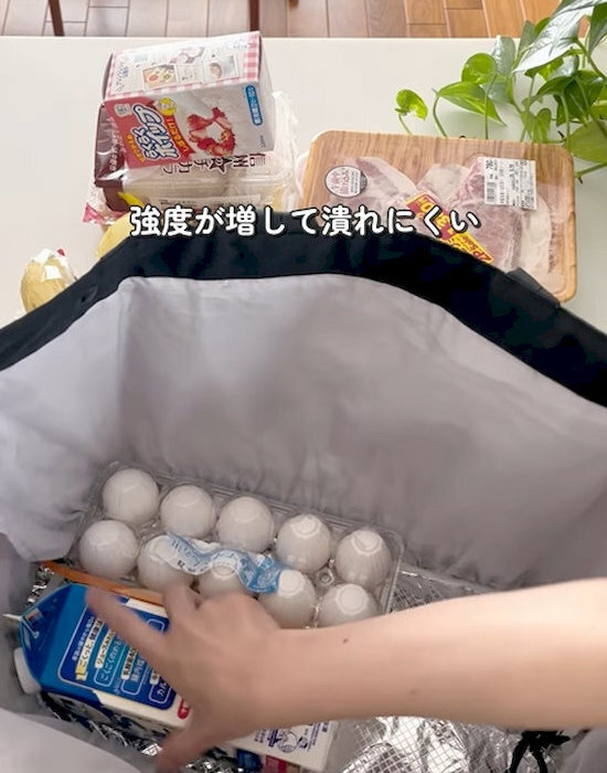 買い物袋の詰め方を変えるだけで？　驚きの効果に「もう崩れない」「目からウロコ」