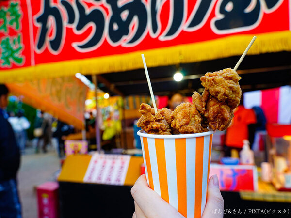 千葉県の花火大会に来た、お笑いタレント　公開した1枚に『30万いいね』