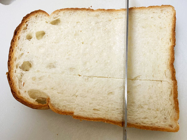 『ひとつまみ』がアクセントに！　夏にぴったりなトーストが「クセになりそう」