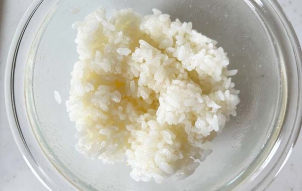 「ツナがなかったので…」　おにぎりに入れた意外な具に「これはアリ」