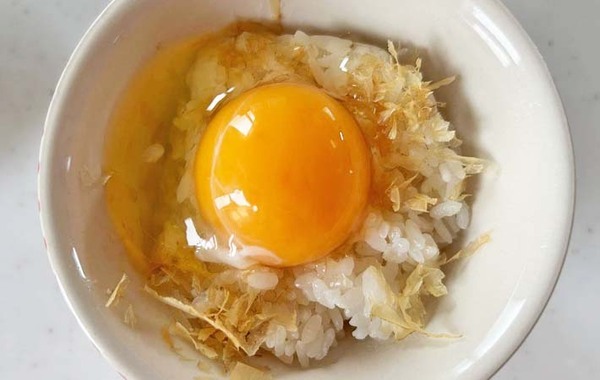 お米にほんだしを混ぜて？　味の素が提案するレシピに「香りが豊か」「旨味たっぷり」