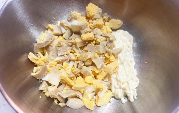 ひと晩漬けた味玉が大変身！　「また作って」と絶賛されたレシピがコレ