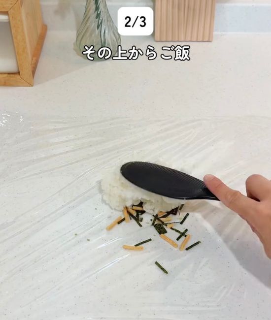 電子レンジだけで完成！　お茶づけ海苔アレンジに「楽すぎ」「すぐ作る」