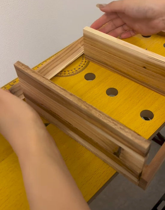 100均だけで完成！　焚き付け材スパイスラックに「映える」「真似したい」