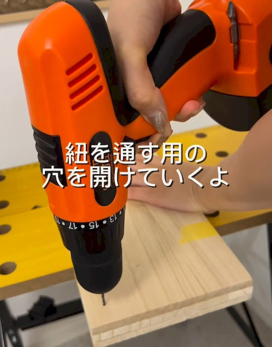 収納が足りないなら…　100均で作る吊り下げラックに「賢い」「部屋スッキリ」