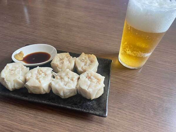 妻「右のやつは気にしないでください」　シュウマイと一緒に写っていたのは…