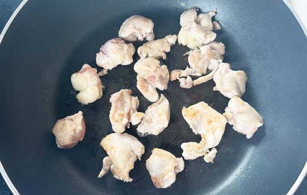 子供たちが何回もおかわり！　カレーに入れた『ちょい足し』に「本格的になる！」