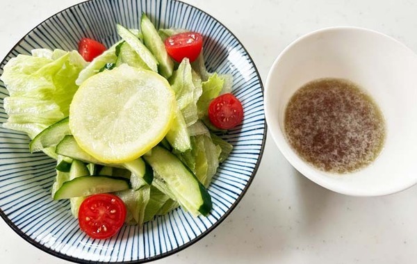 『サクレ』をそのまま食べる前に…　驚きのアレンジに「意外」「おいしい」