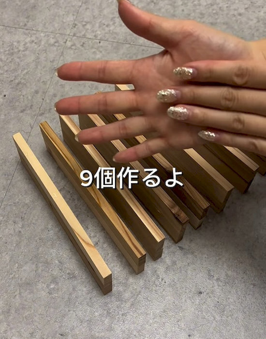 おしゃれなスリッパ収納がわずか220円で？　DIY術に「かわいい」「早速作る」