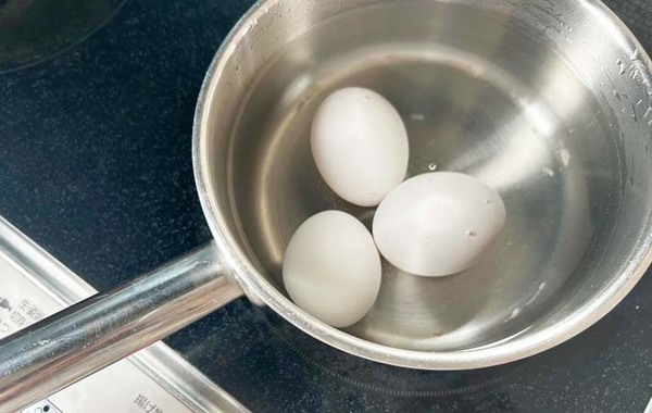 「おかずやおつまみにうってつけ」　味玉の味付けに使ったのは？