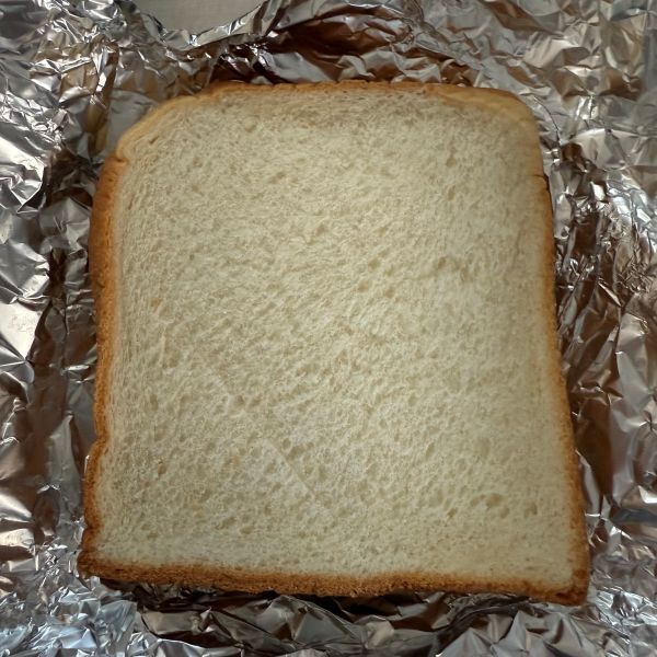 「ラップじゃもったいない」　肉も食パンもおいしくなる冷凍法に「感動」「試したい」