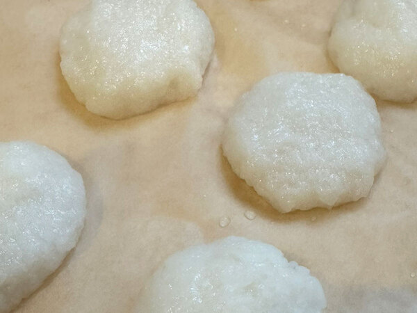 娘に褒められた手作りの『餅』　その作り方が…「声出して笑った」「武闘派すぎる」