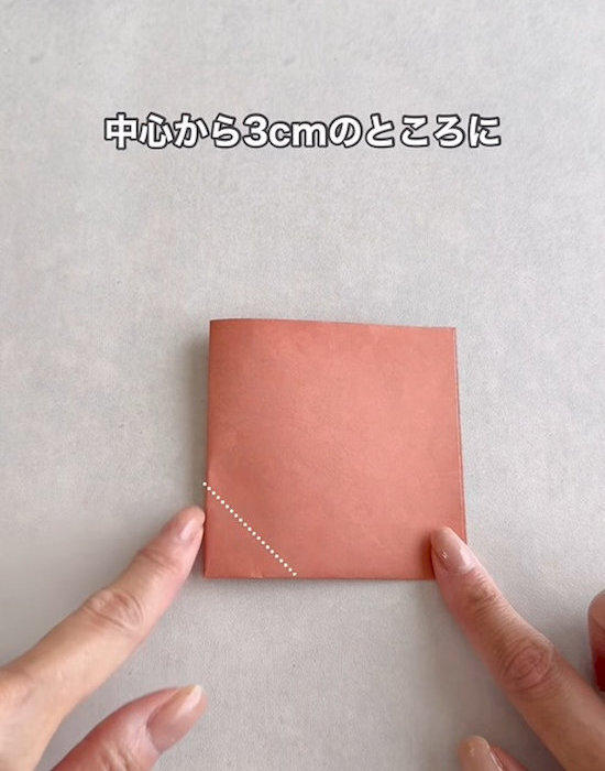 折り紙を丸く切るだけ！　本物みたいな風鈴に「涼しげ」「かわいい」