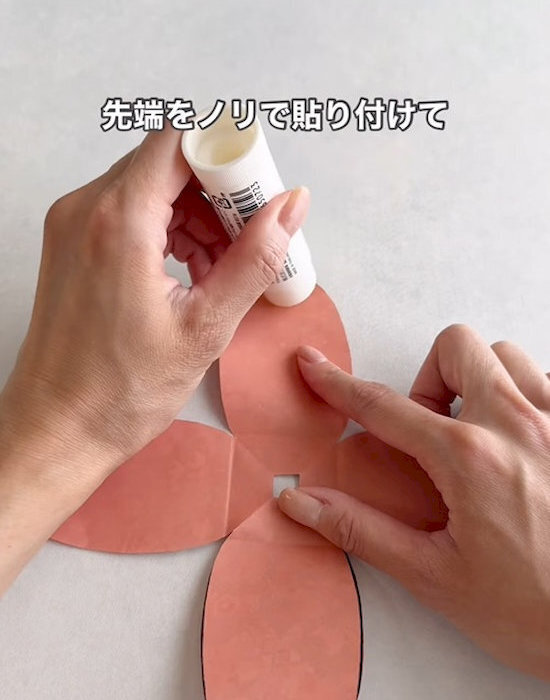 折り紙を丸く切るだけ！　本物みたいな風鈴に「涼しげ」「かわいい」