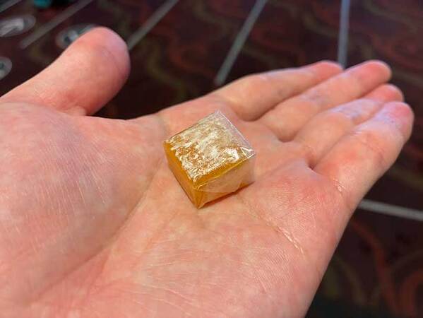 「尿意が消える」って本当？　『ボンタンアメ』の効果を医師に聞いてみた