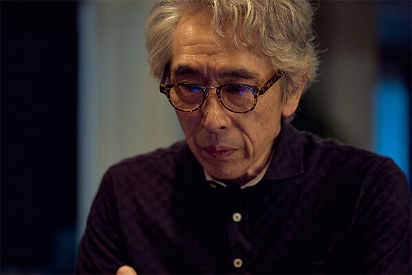 ネルラの言葉にゾッ…ネルラの叔父がつけるエプロンの文字が気になる　『しあわせな結婚』第4話