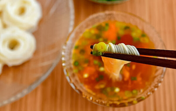 めんつゆ、そのまま使ってる？　まさかの『ちょい足し』で最高の味変になった！