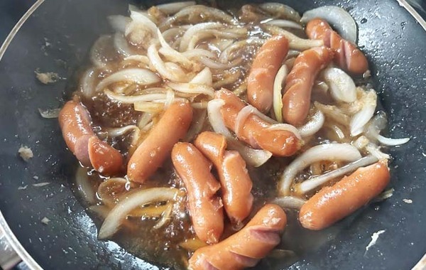 ありそうでなかった！　ウインナーの意外な味付けに子供が「また作って」