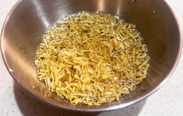 『ゆかり』と一緒に混ぜたのは…？　相性抜群の食材に「ずっとこれにして！」「弁当にもいい」