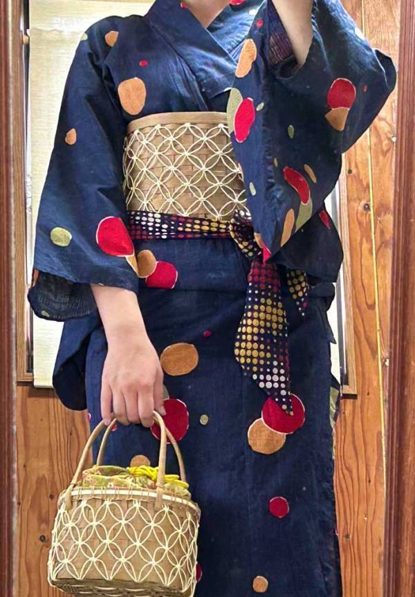 涼しげな帯、実は？　材料に「すごすぎる！」「作るの楽しそう」