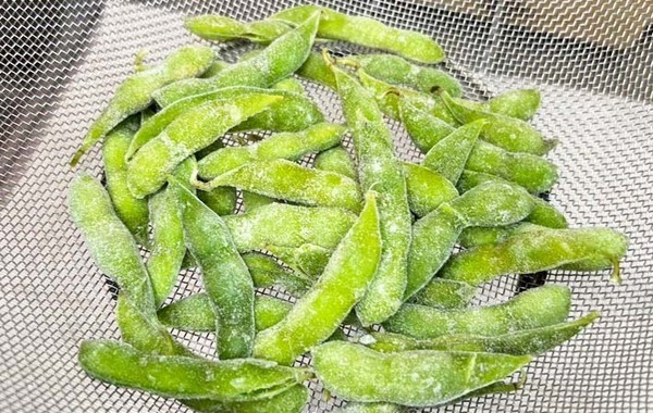 ビールによく合う…！　枝豆に加えた『ひと工夫』が「夏にぴったり！」