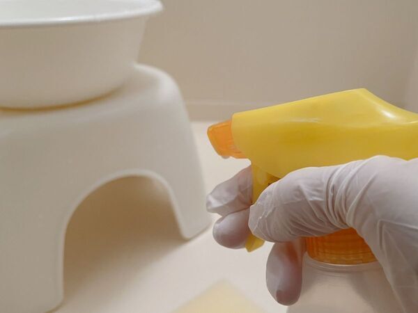 浴室の床、汚れてない？　ピカピカにするテクに「そうだったのか」「ためになる」