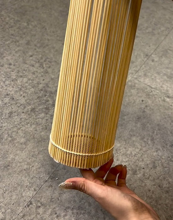 スプレー缶の生活感が気になる…　100均DIYに「めっちゃ使える」「試すしかない」