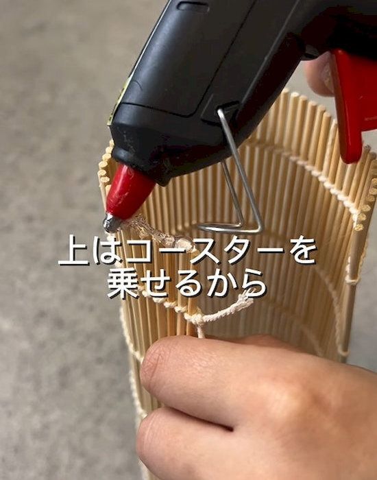 スプレー缶の生活感が気になる…　100均DIYに「めっちゃ使える」「試すしかない」