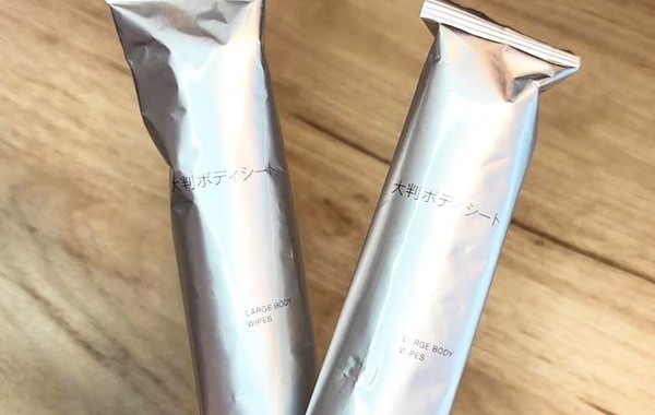 ボディシート、かさばらない？　無印で見つけたアイテムに「革新的！」「防災にもいいな」