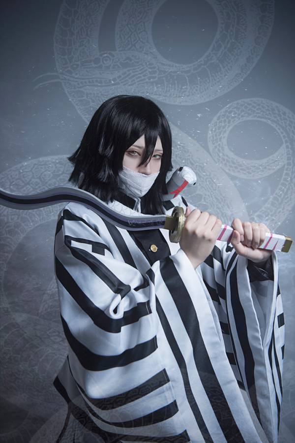 鬼滅・伊黒小芭内は実在した！？　クオリティが高すぎるコスプレに「これは本物」