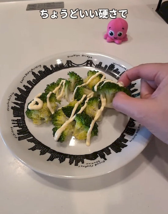 ブロッコリーを洗えていないかも…！？　驚くほど汚れが落ちる方法に「絶対やる」